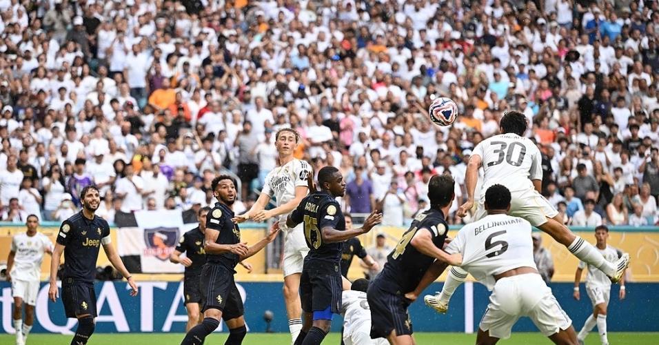 首发中锋 首发中锋